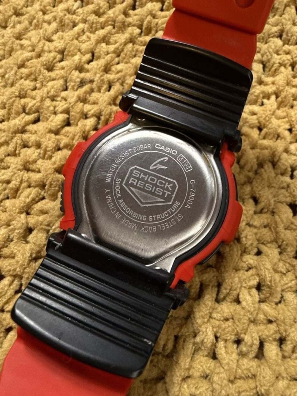 Casio G-Shock G-7900A Red Digital Watch - Picture 6 of 7